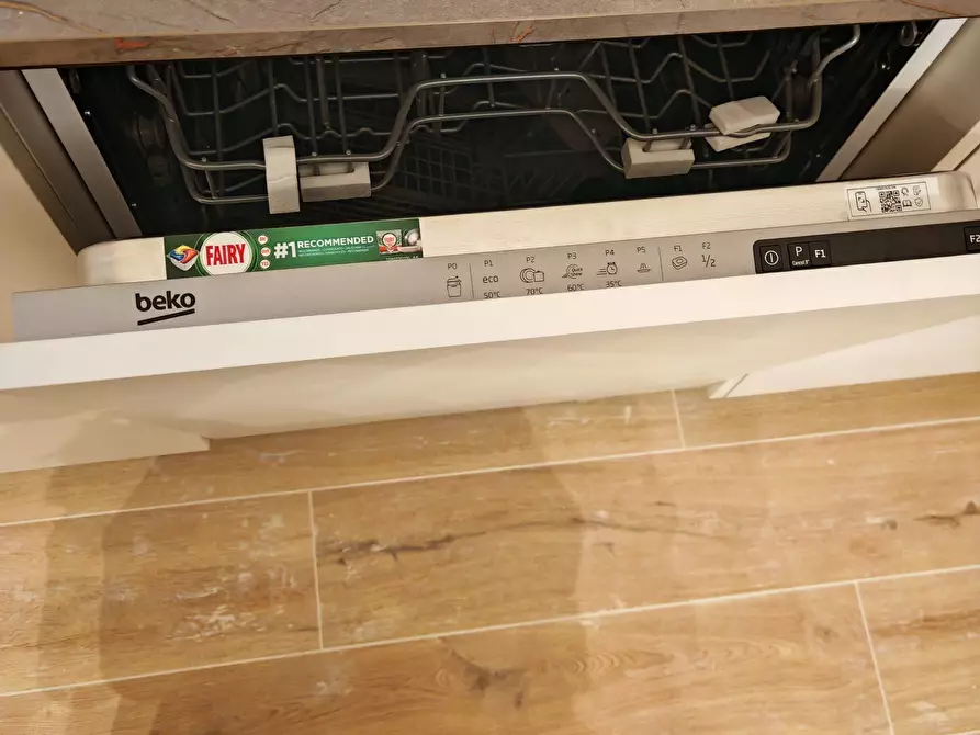 Immagine 7 di Pentalocale in affitto  a Pescara