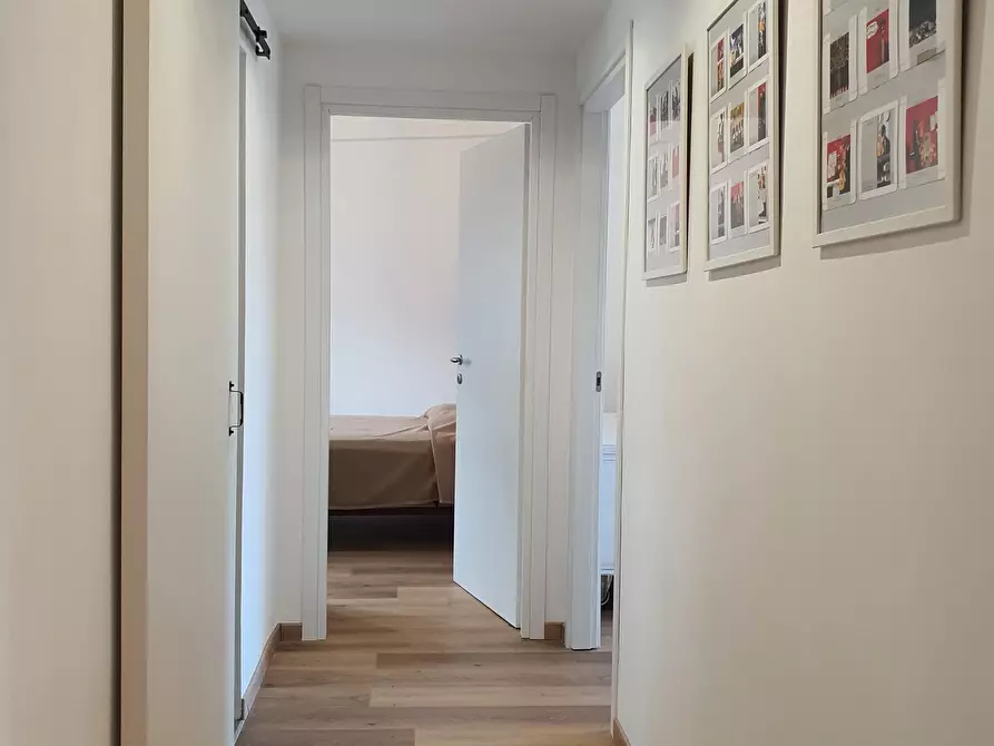 Immagine 17 di Trilocale in vendita  a Rapallo