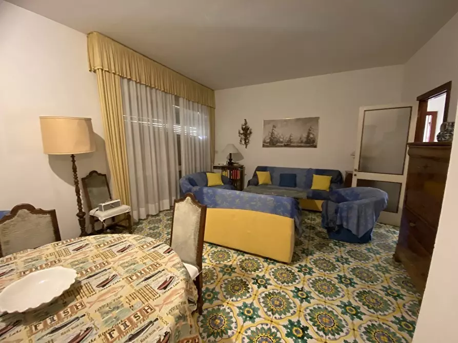 Immagine 2 di Trilocale in affitto  a Santa Margherita Ligure