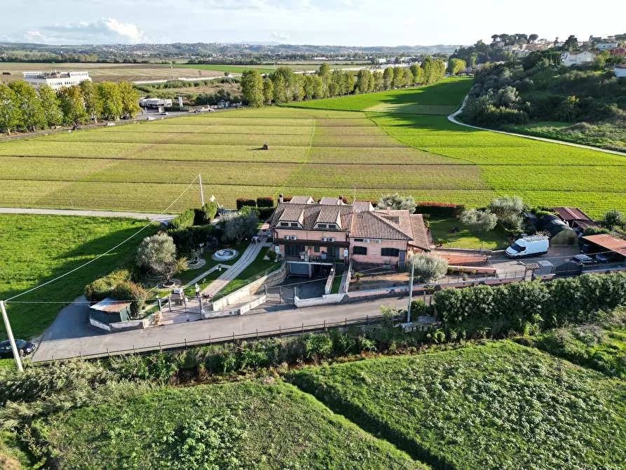 Immagine 1 di Porzione di casa in vendita  in Via Tiberina 3434b a Capena