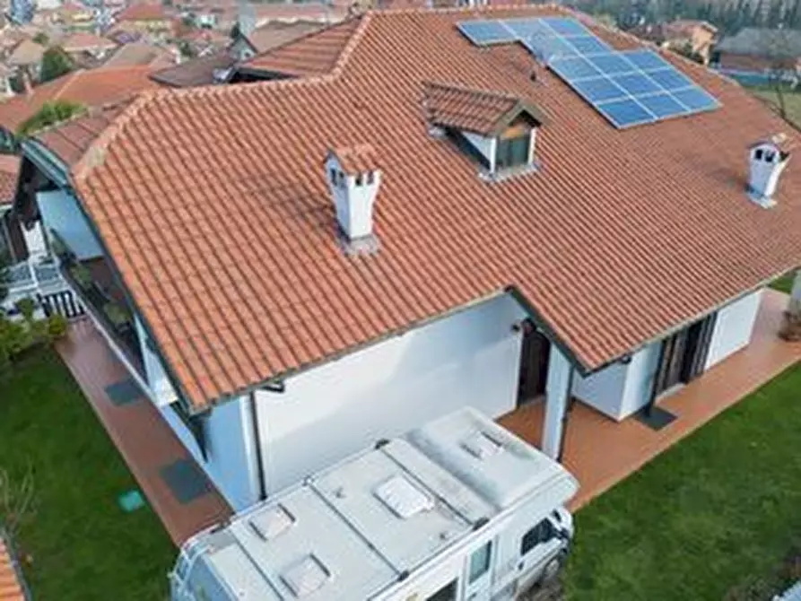 Immagine 3 di Villa in vendita  in Via Caselette 35 a Alpignano