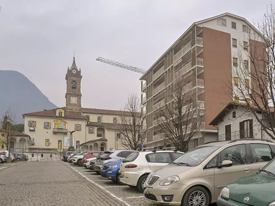 Immagine 1 di Quadrilocale in vendita  in piazza XX settembre 9 a Piossasco