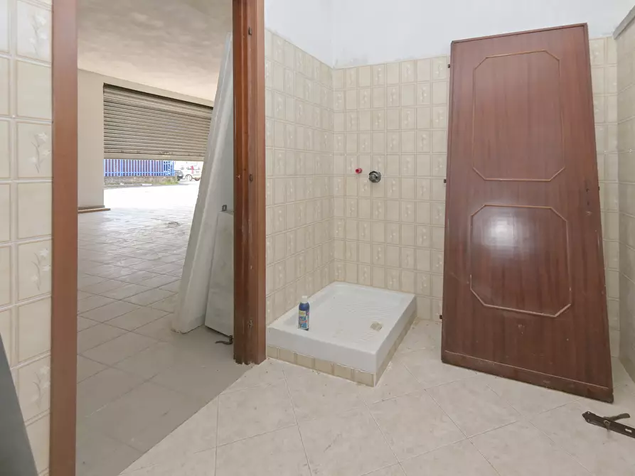 Immagine 20 di Attività artigianale in vendita  in via Giuseppe Cavallo 18 a Venaria Reale