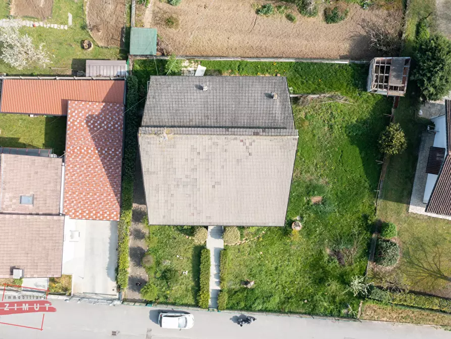 Immagine 11 di Villa in vendita  in via rossini 5 a San Damiano D'asti