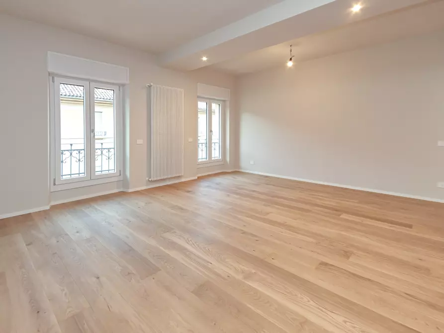 Immagine 8 di Quadrilocale in vendita  in Via Eusebio Bava 20 bis a Torino