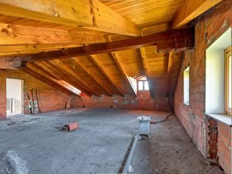 Immagine 5 di Casa indipendente in vendita  in Frazione Mezzi Po 10 TER a Settimo Torinese