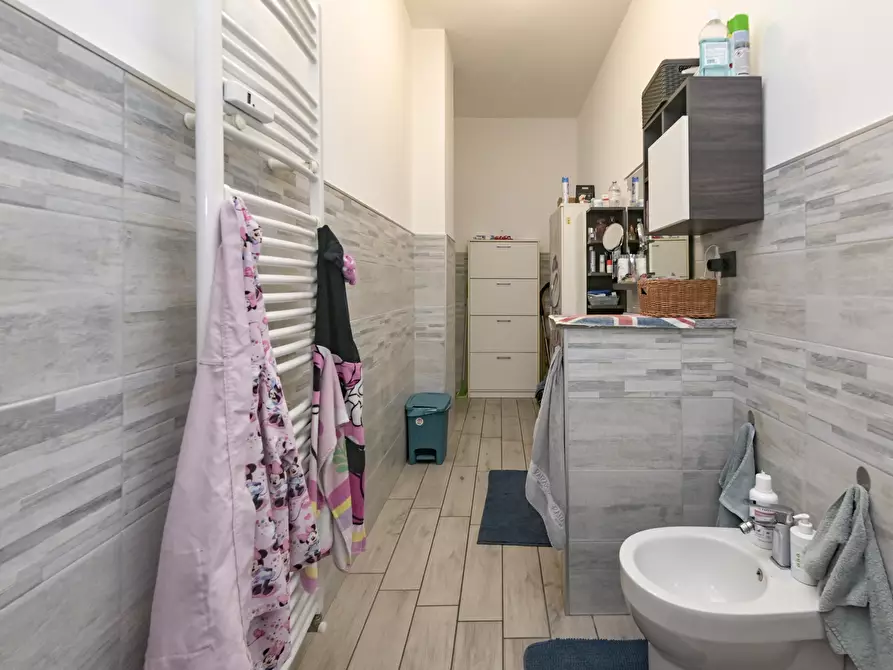 Immagine 51 di Trilocale in vendita  in Via Ventimiglia 188 a Torino