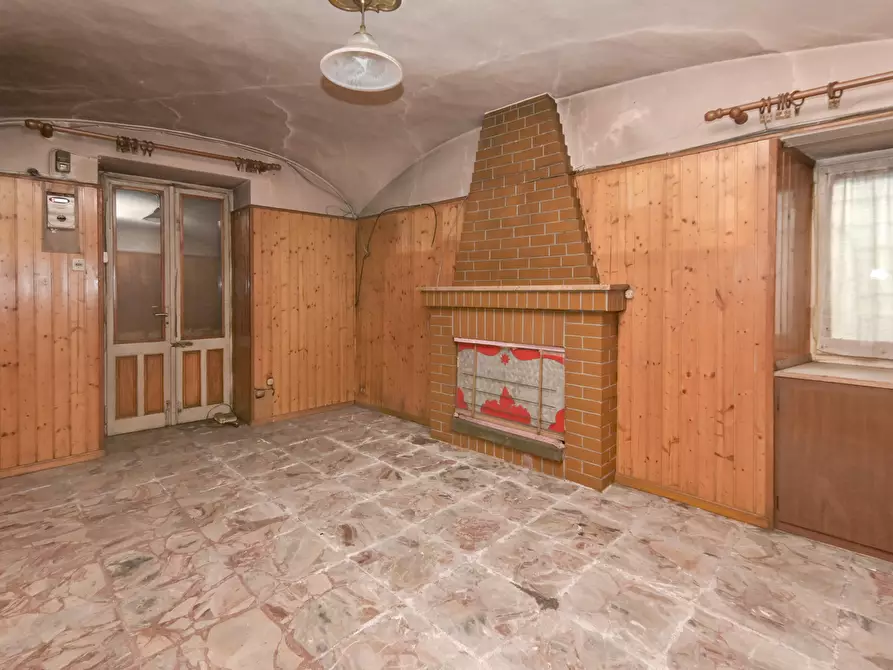 Immagine 16 di Porzione di casa in vendita  in via salvatore mura 18 a Front