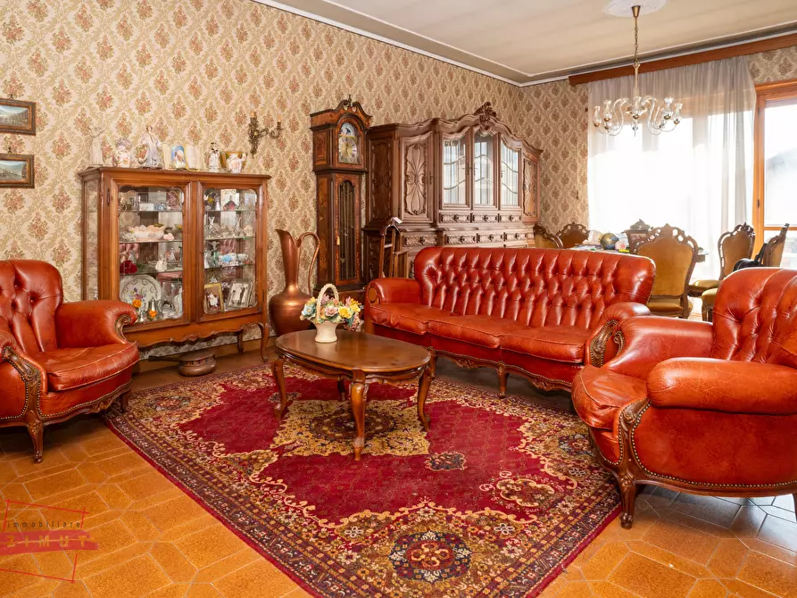 Immagine 36 di Villa in vendita  in via rossini 5 a San Damiano D'asti