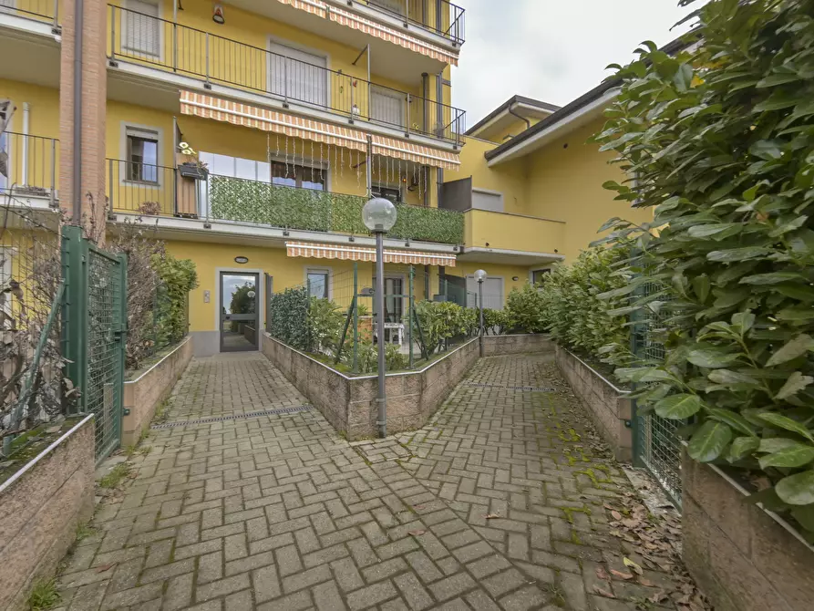 Immagine 17 di Quadrilocale in vendita  in Via Valdambrini 5 a Caluso