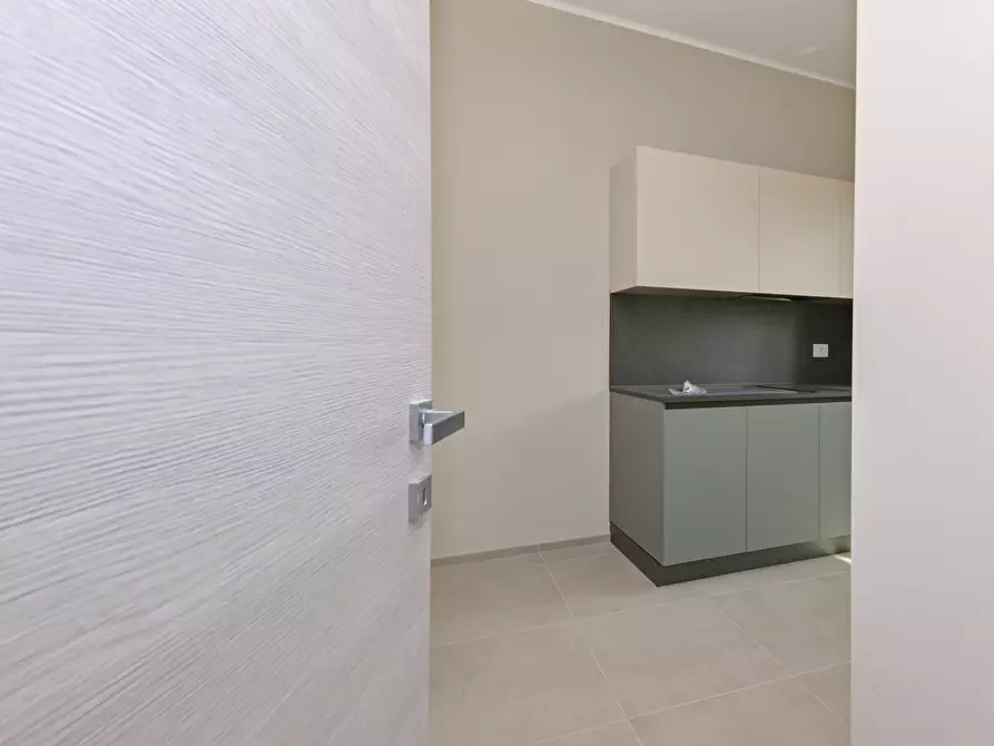 Immagine 6 di Bilocale in affitto  in Strada del Fioccardo 4 a Torino