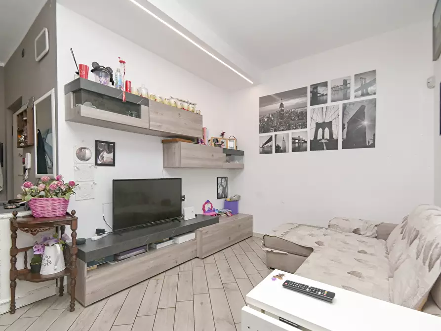 Immagine 17 di Trilocale in vendita  in Via Ventimiglia 188 a Torino