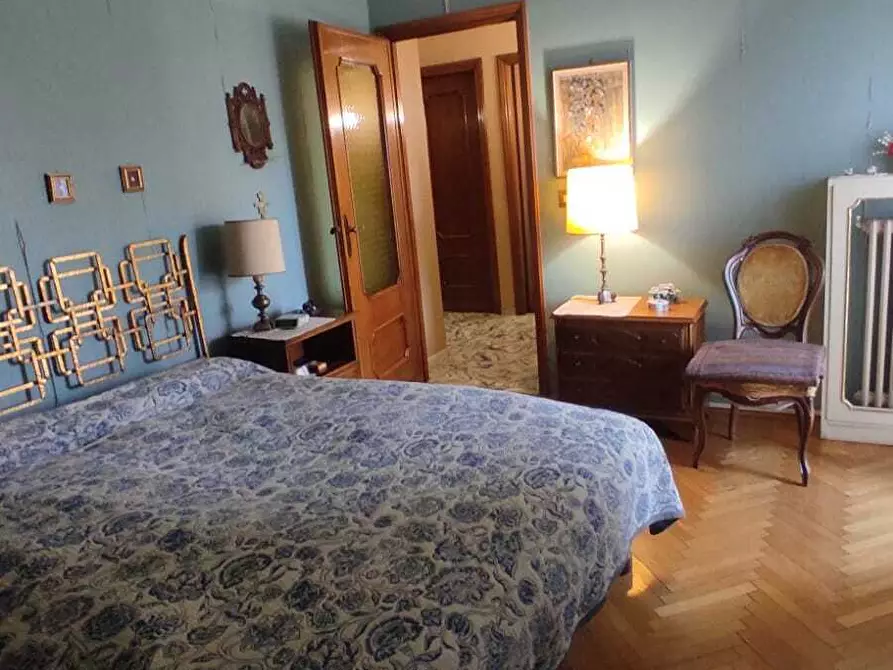 Immagine 6 di Quadrilocale in vendita  in Via Giovanni Servais 178 a Torino