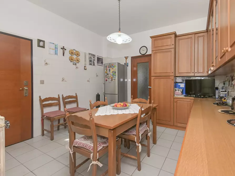Immagine 24 di Casa bifamiliare in vendita  in Via Settimo 80 a Leini