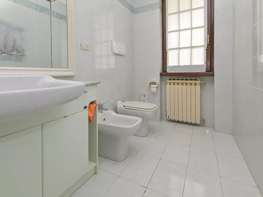 Immagine 52 di Villa in vendita  in Via Loreto 86 a Lanzo Torinese