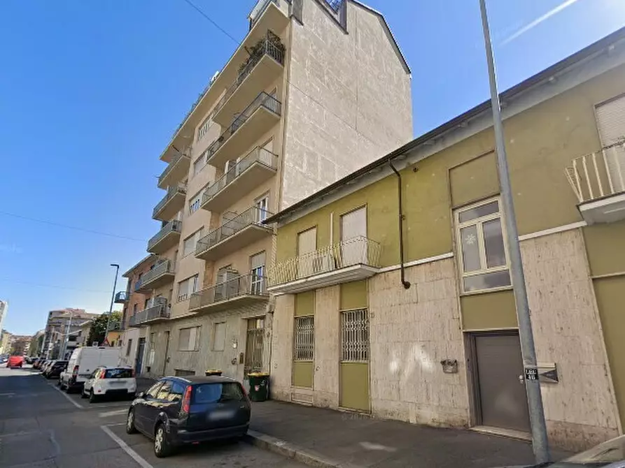Immagine 1 di Bilocale in vendita  in Via Bernardino Luini 131 bis a Torino