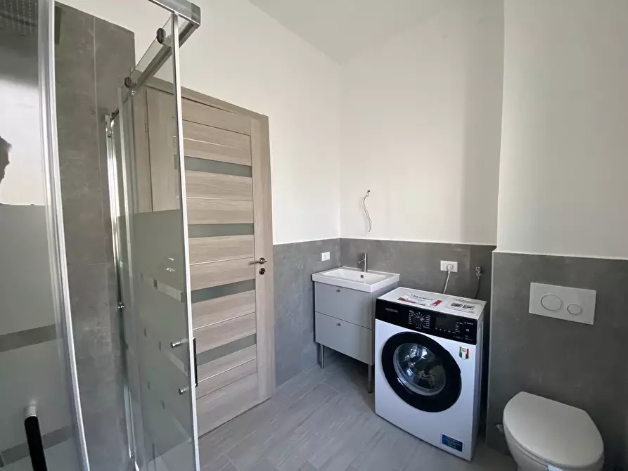 Immagine 11 di Stanza singola in affitto  in via Caprera 37 a Torino