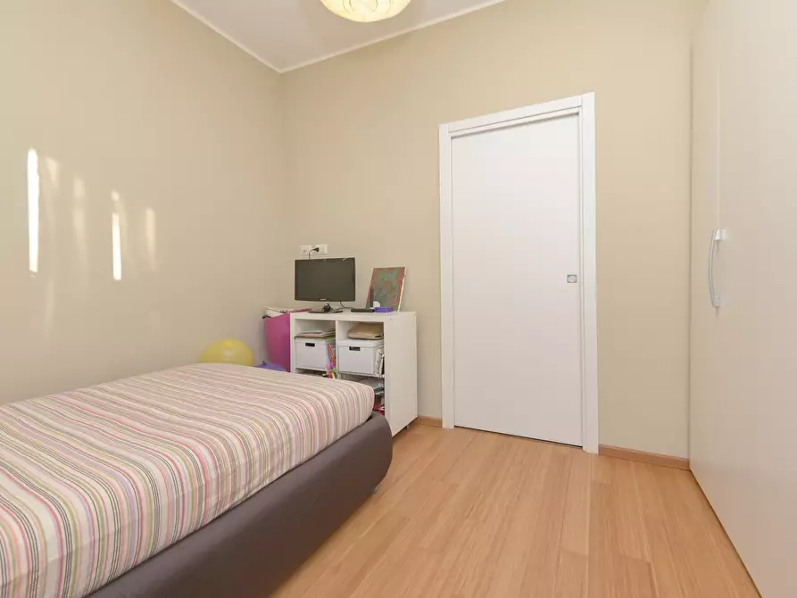 Immagine 48 di Quadrilocale in vendita  in via trecate 15 a Torino