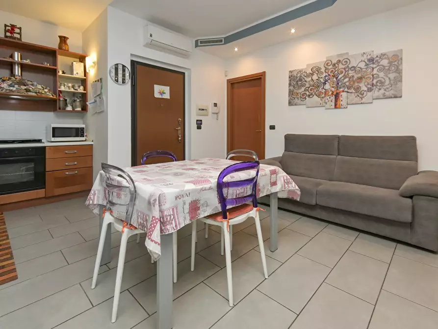 Immagine 10 di Trilocale in vendita  in Via Quarto dei Mille 5 a Torino