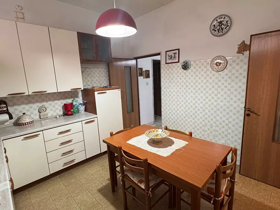 Immagine 9 di Quadrilocale in vendita  in Via Padre Manghisi 36 a Monopoli