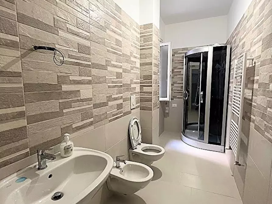 Immagine 11 di Quadrilocale in vendita  in Via Alcide de Gasperi a Monopoli