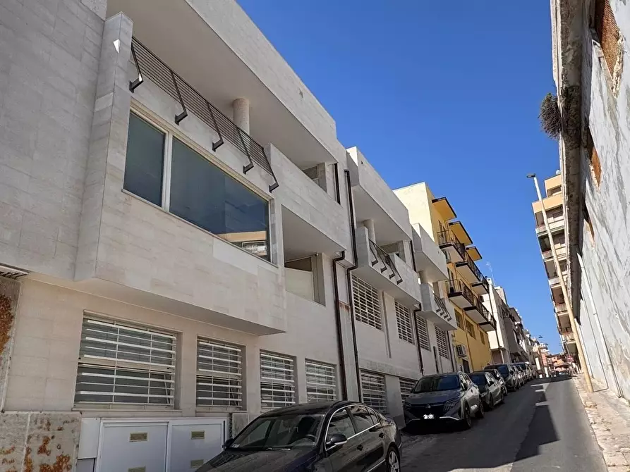 Immagine 5 di Trilocale in vendita  in Largo Fontanelle a Monopoli