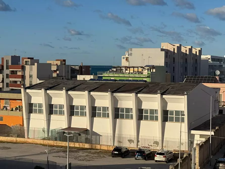 Immagine 16 di Trilocale in vendita  in Via benedetto croce a Monopoli