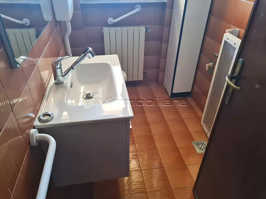 Immagine 19 di Villetta a schiera in vendita  in Via Giacomo Leopardi 3 a Noventa Vicentina