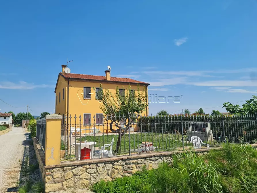 Immagine 6 di Porzione di casa in vendita  in via cà montanare 49 a Barbarano Mossano