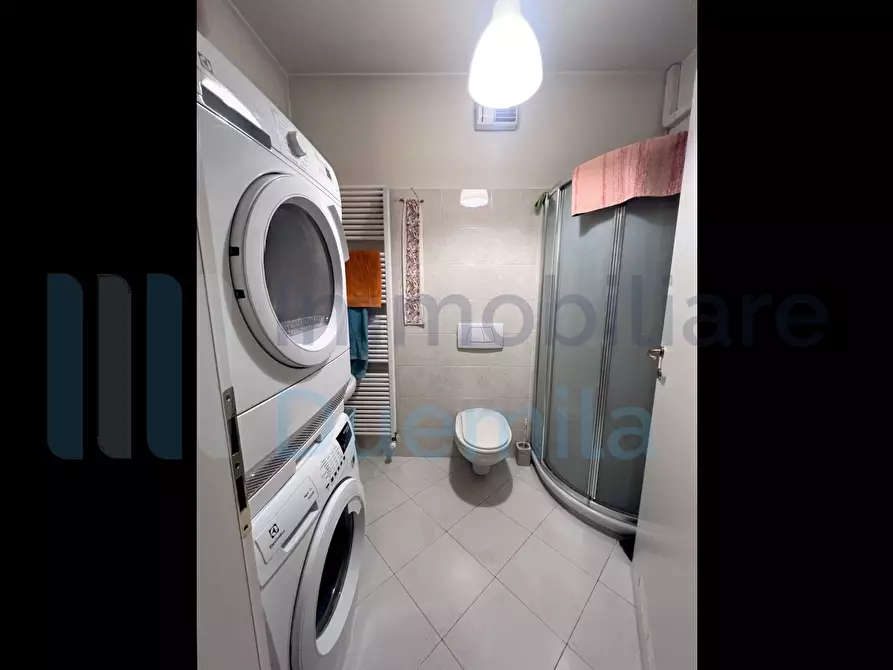 Immagine 37 di Pentalocale in vendita  a Bologna