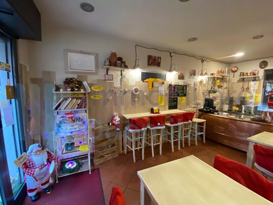 Immagine 4 di Attività artigianale in vendita  a Bologna