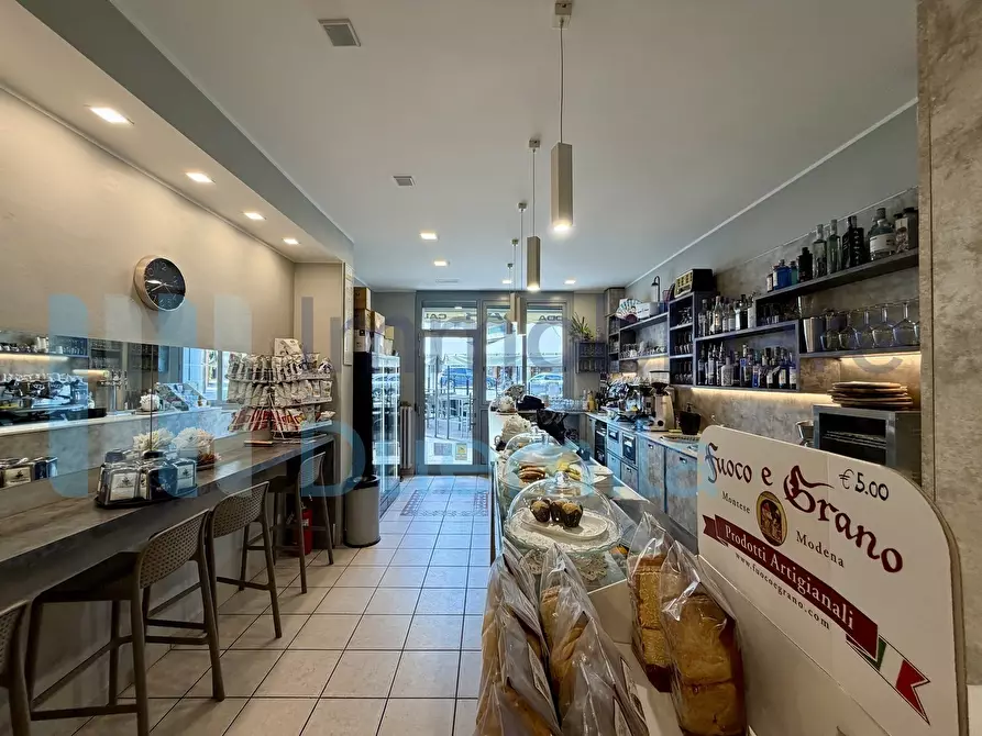 Immagine 2 di Bar / Ristorante in vendita  a Vergato