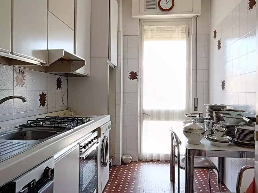 Immagine 13 di Quadrilocale in vendita  in Via San Francesco D'Assisi 4 a Savona