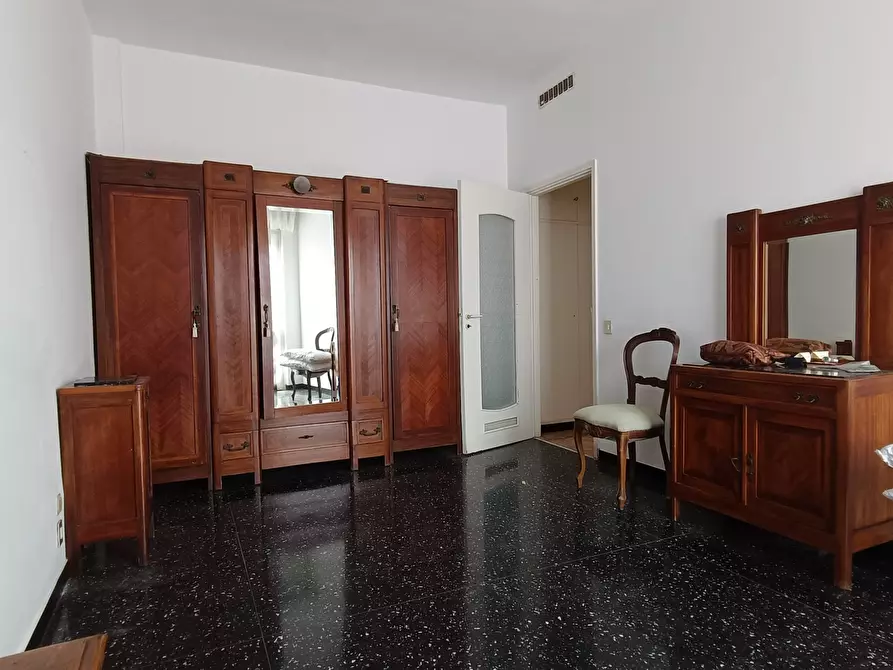 Immagine 21 di Quadrilocale in vendita  in Via San Francesco D'Assisi 4 a Savona