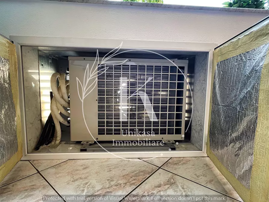 Immagine 30 di Quadrilocale in vendita  in Via Fiume 9 a Savona