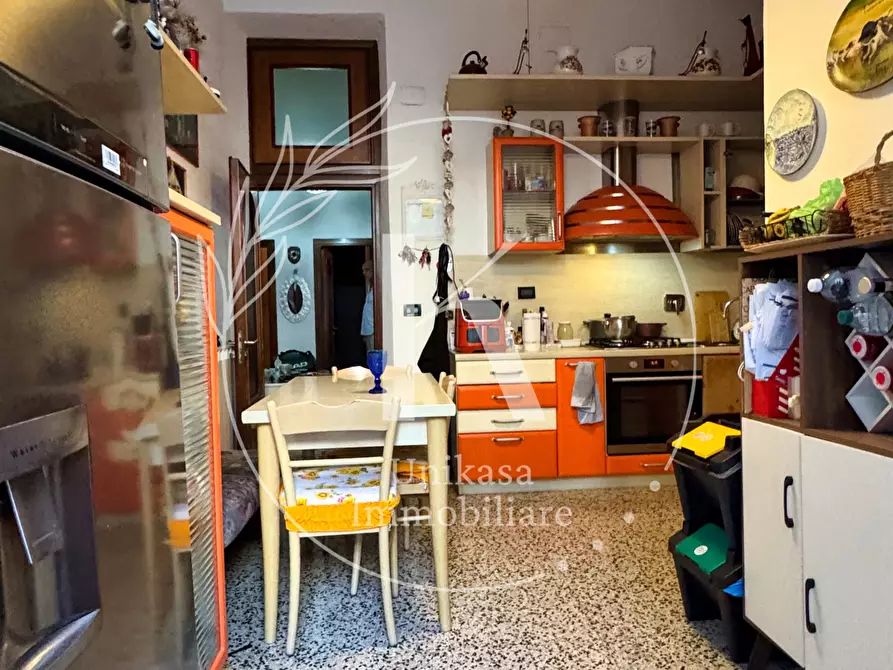 Immagine 8 di Pentalocale in vendita  in Via Bartolomeo Guidobono 3 a Savona
