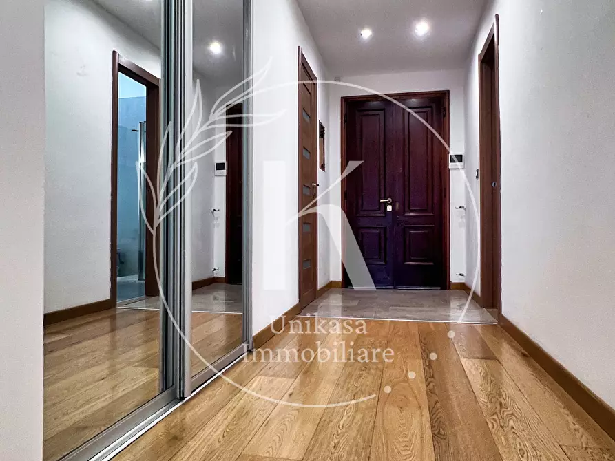 Immagine 15 di Pentalocale in vendita  in Piazza Aurelio Saffi a Savona