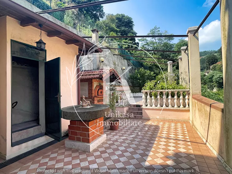 Immagine 3 di Casa indipendente in vendita  in Via Santuario a Savona