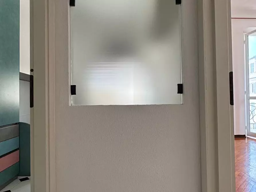 Immagine 18 di Quadrilocale in vendita  in Via Giacomo Leopardi a Savona