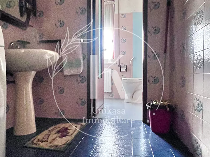 Immagine 11 di Quadrilocale in vendita  in Via Giobatta Brandini 13 a Quiliano