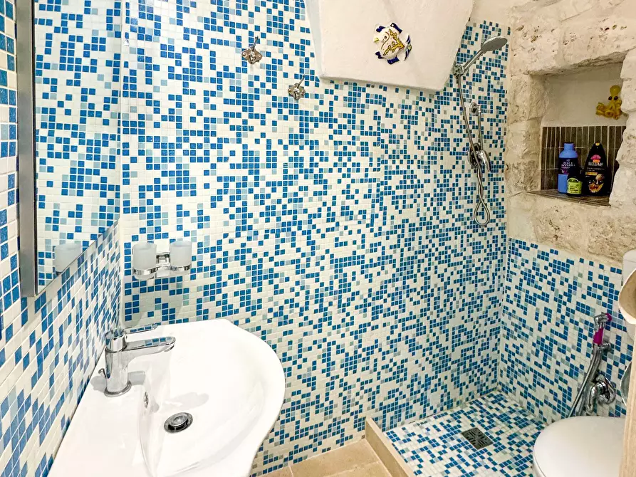 Immagine 11 di Casa indipendente in vendita  in VIA CATTEDRALE 6 a Ostuni