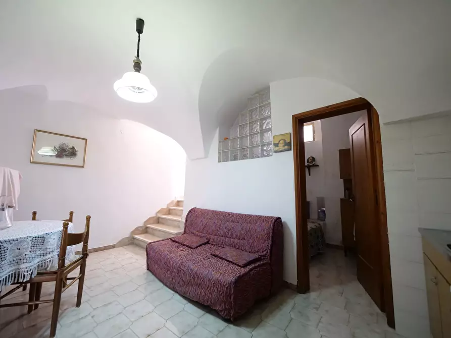 Immagine 9 di Casa indipendente in vendita  in Via Gaspare Petrarolo a Ostuni