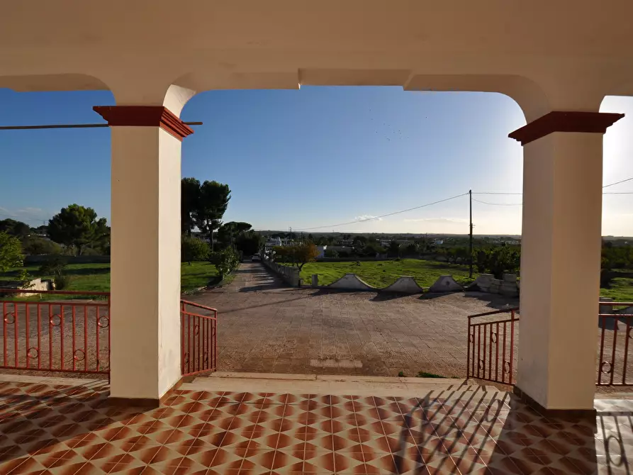 Immagine 13 di Villa in vendita  in SP28 33 a Ostuni