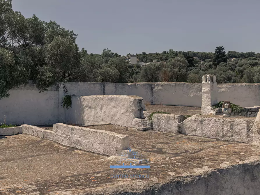 Immagine 36 di Rustico / casale in vendita  a Ostuni