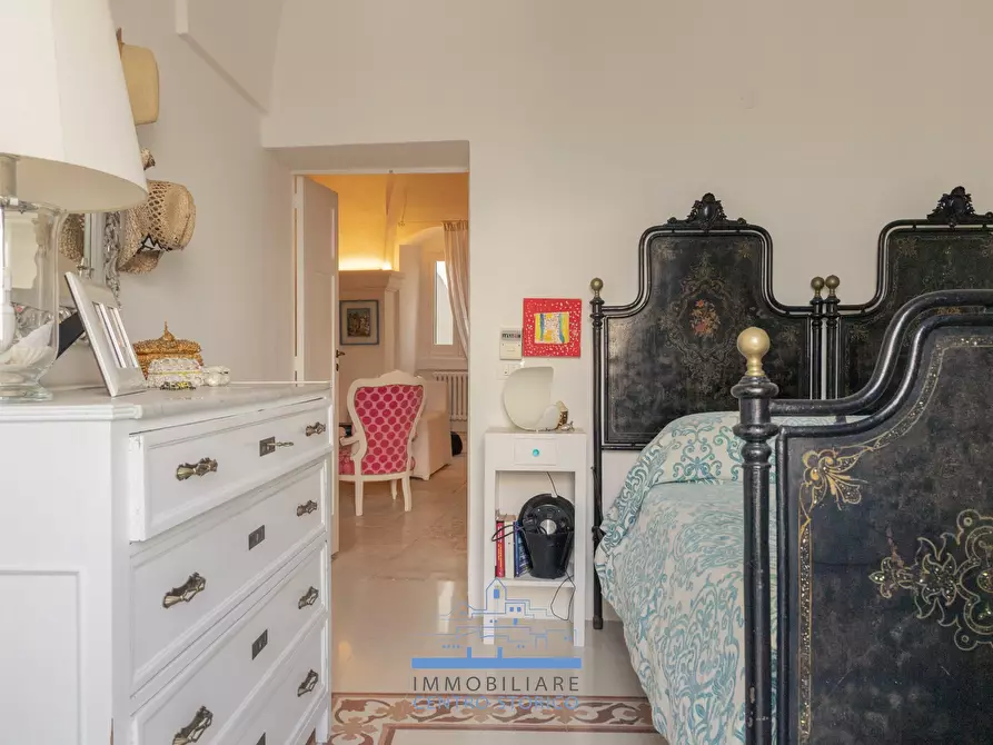 Immagine 21 di Appartamento in vendita  in VIA BIXIO CONTINELLI a Ostuni