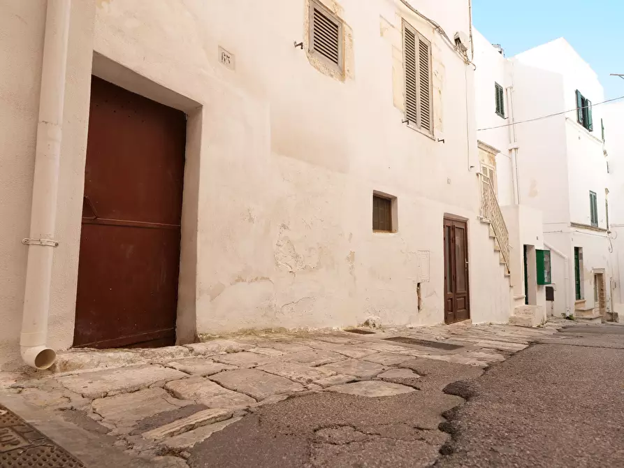 Immagine 1 di Casa indipendente in vendita  in Via Gaspare Petrarolo a Ostuni