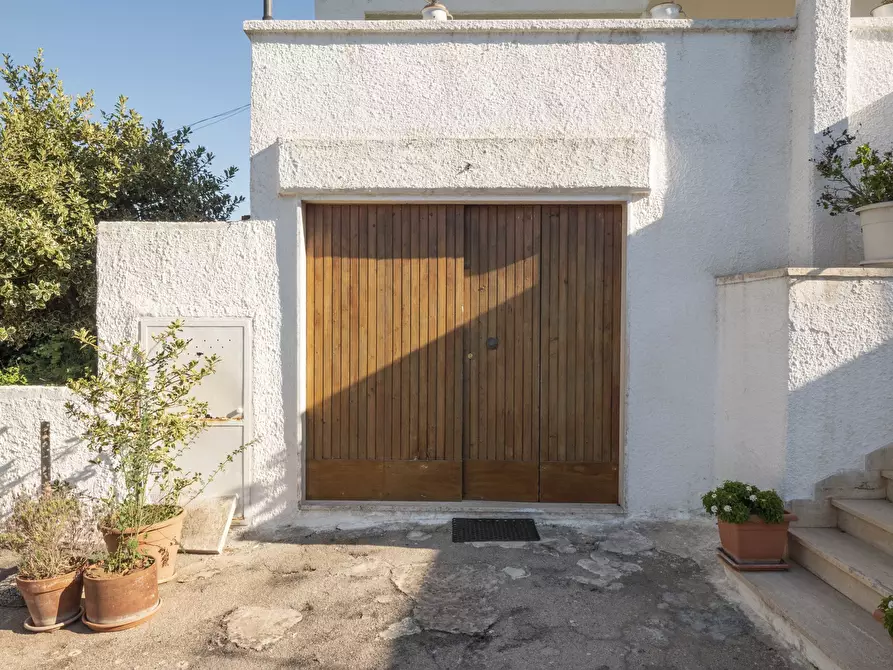 Immagine 2 di Villa in vendita  in Corso Giuseppe Mazzini a Ostuni