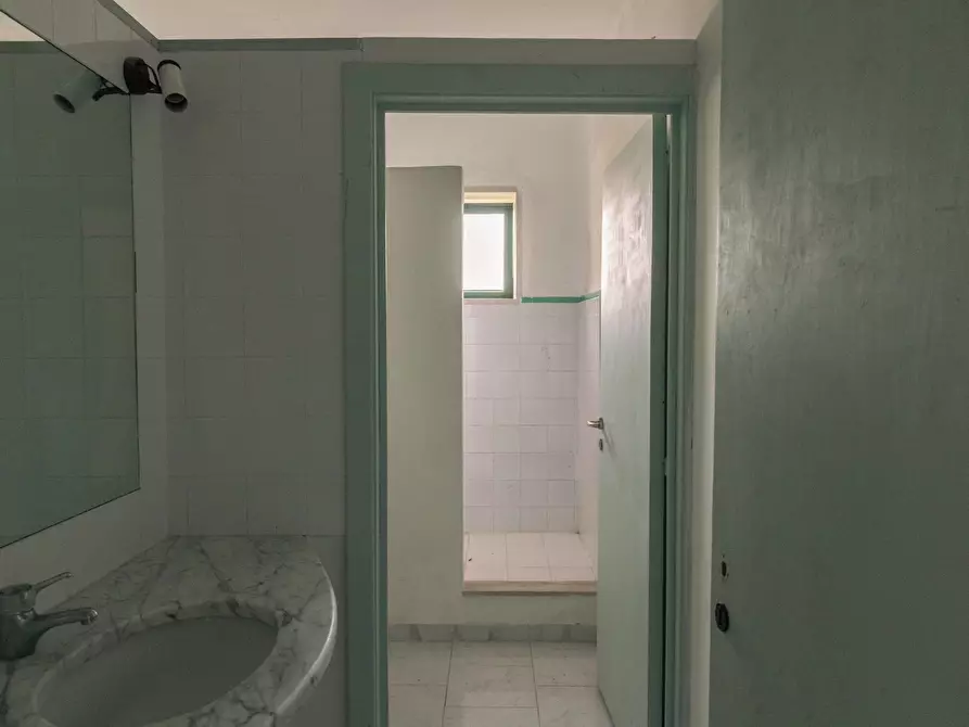 Immagine 6 di Villa in vendita  11 a Ostuni