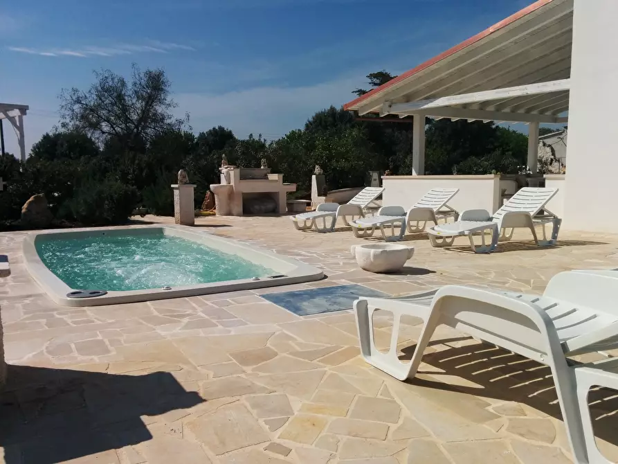 Immagine 7 di Villa in vendita  in contrada san benedetto a Ostuni