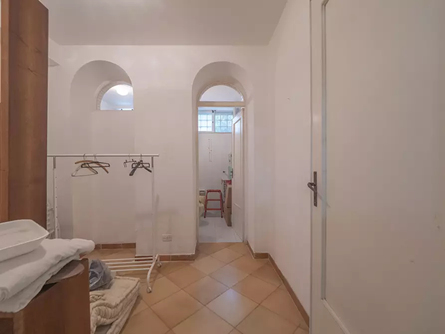 Immagine 35 di Villa in vendita  in Via del Procaccia 19 a Ostuni